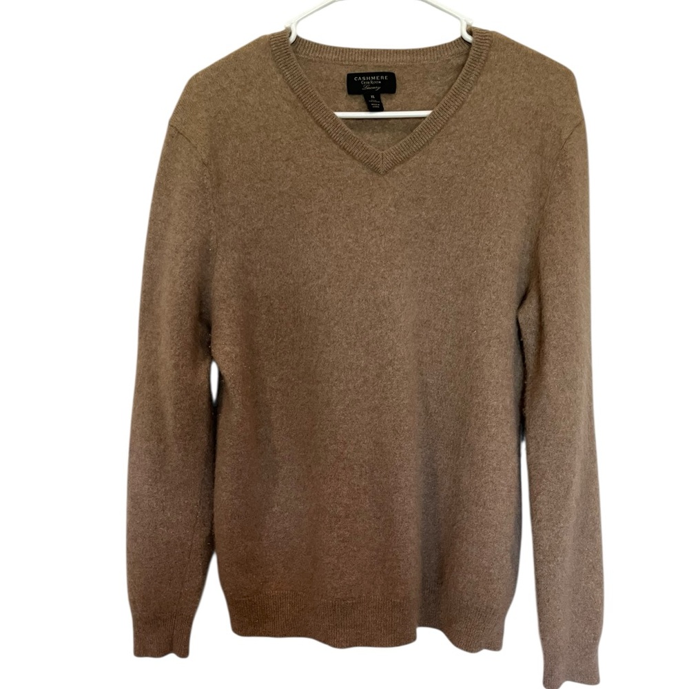 Club Room Brown 100% cashmere V Neck sweater size XL